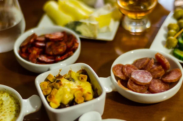 Conjunto Com Diferentes Aperitivos Pequenas Porções Lanches Saudáveis Deliciosos Alimentos — Fotografia de Stock