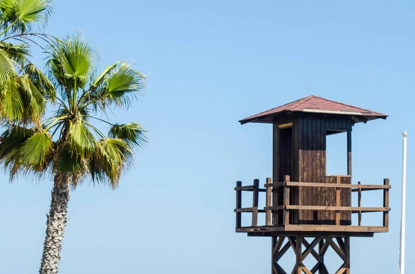 Refuge Secours Sur Une Plage Sable Fin Détente Toute Sécurité — Photo