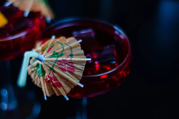 Sangria Een Traditionele Fruitige Cocktail Uit Spanje Gebaseerd Zoete Wijn — Stockfoto