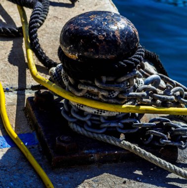 sonrası küçük bir Marina sahildeki demirleme, öğe bağlama için gemi limanda Emanet