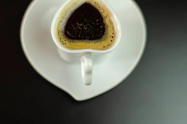 Café Noir Dans Une Tasse Céramique Sur Bar Boisson Énergisante — Photo