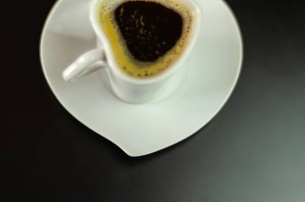 Café Noir Dans Une Tasse Céramique Sur Bar Boisson Énergisante — Photo