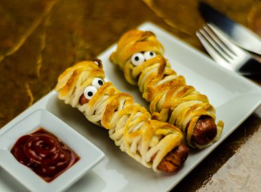 Komik gözlü çocuklar için gıda sosis Mumyalar hamur korkunç Cadılar Bayramı gıda kutlama parti