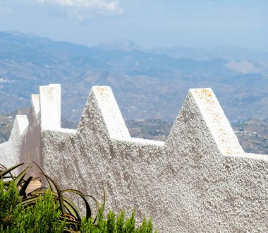 Bir küçük kasaba, Andalusia içinde mimari, İspanya tarihi bir unsuru tipik beyaz savunma duvarlar