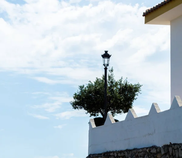 Paredes Defensivas Brancas Típicas Uma Pequena Cidade Andaluzia Elemento Histórico — Fotografia de Stock