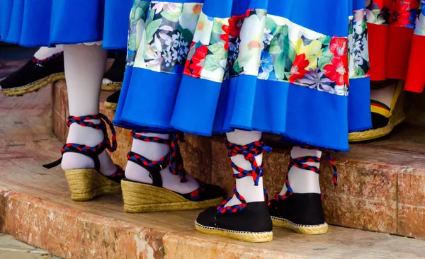 Sapatos Coloridos Tradicionais Para Trajes Populares Espanha Sapatos Dança Alparcatas — Fotografia de Stock