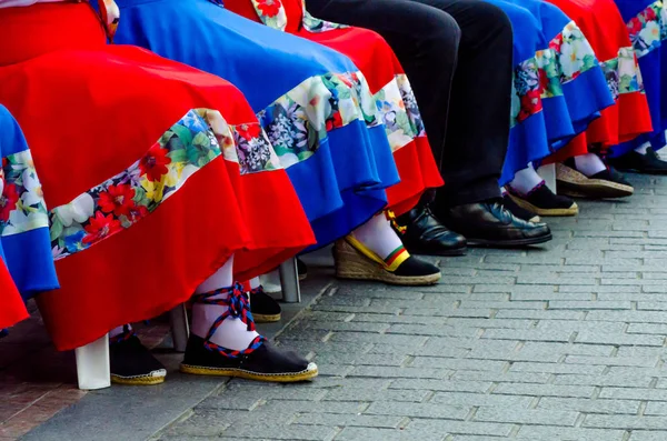 Tradiční Barevné Boty Pro Lidové Kroje Španělsku Taneční Obuv Espadrilky — Stock fotografie