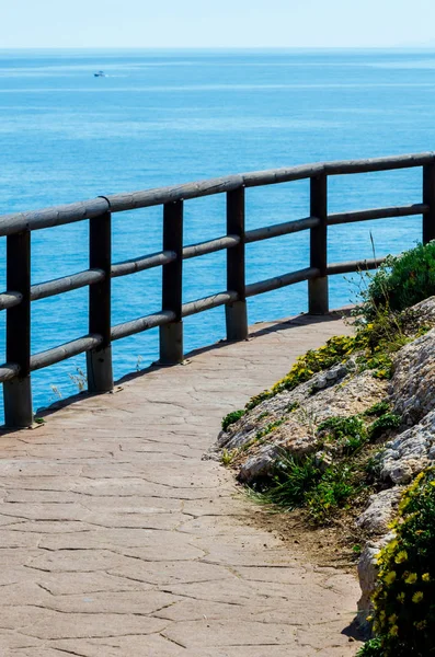 Wooden Promenade Sea Coast Situated Cliff Rock Rincon Victoria Costa — Stock Photo, Image