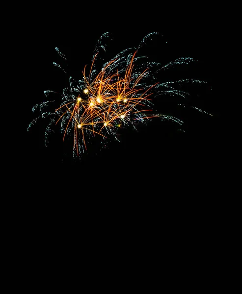 Csodálatos Tűzijáték Fekete Égen Nagyszerű Látvány Elején Fél — Stock Fotó