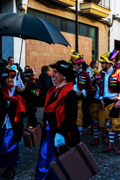 Nerja, İspanya - 10 Şubat 2018, karnaval sokaklarda