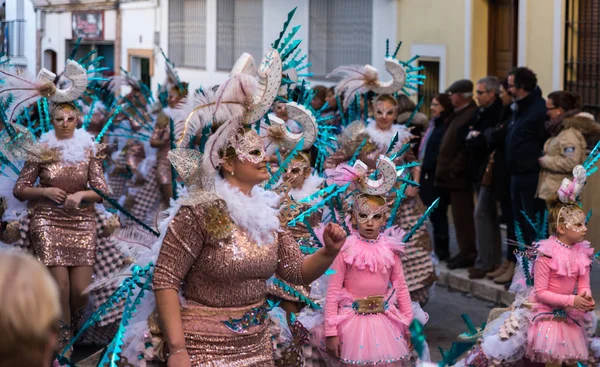 Nerja, İspanya - 10 Şubat 2018, karnaval sokaklarda