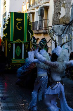 Velez Malaga, İspanya - 5 Ocak 2018 geçit Epiphany tatil vesilesiyle Malaga Eyaleti, tatil günü, alayı