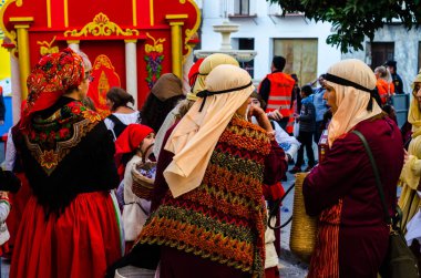 Velez Malaga, İspanya - 5 Ocak 2018 geçit Epiphany tatil vesilesiyle Malaga Eyaleti, tatil günü, alayı