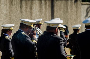 Velez Malaga, İspanya - 27 Mart 2018 insanlar geçit töreninde kutsal hafta İspanyol bir şehirde, Paskalya katılan