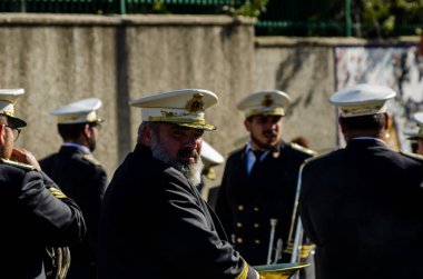 Velez Malaga, İspanya - 27 Mart 2018 insanlar geçit töreninde kutsal hafta İspanyol bir şehirde, Paskalya katılan