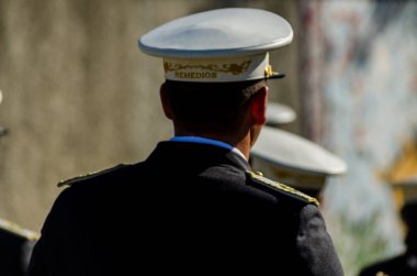 Velez Malaga, İspanya - 27 Mart 2018 insanlar geçit töreninde kutsal hafta İspanyol bir şehirde, Paskalya katılan