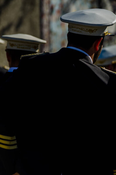 ВЕЛЕЗ-МАЛАГА, Испания - 27 марта 2018 года Люди, участвующие в шествии на Страстной неделе в испанском городе, Пасха
