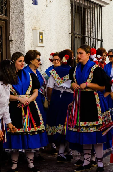 Nerja Espanha Maio 2018 Pessoas Participando Uma Dança Folclórica Tradicional — Fotografia de Stock
