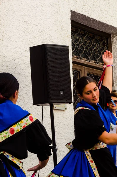 Nerja Spain May 2018 People Participating Traditional Folk Dance Street — Stock Photo, Image