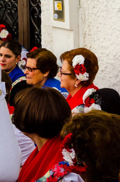 Nerja Spanya Mayıs 2018 Insanlar Geleneksel Halk Dansları Sokak Tipik — Stok fotoğraf