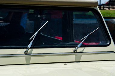 Torre Del Mar, İspanya - 3 Haziran 2018 eski antika arabalar bir sahil kasabası İspanya ziyaret turistler için verilen