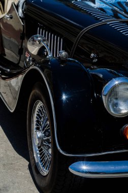 Torre Del Mar, İspanya - 3 Haziran 2018 eski antika arabalar bir sahil kasabası İspanya ziyaret turistler için verilen