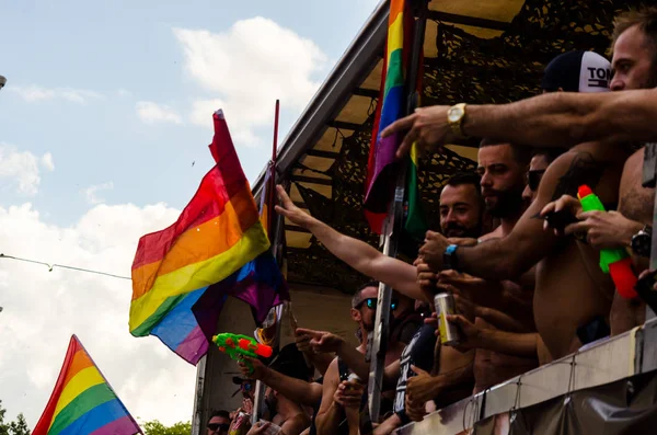 Torremolinos Spagna Giugno 2018 Marcia Lgbt Promuovere Uguaglianza Tolleranza Una — Foto Stock