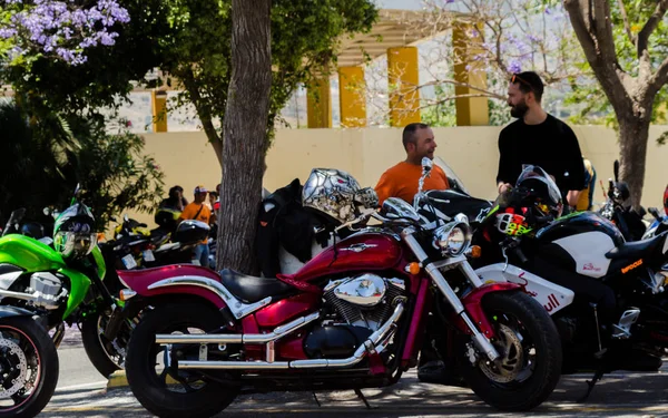 Nerja Spanje Juni 2018 Mensen Fietsen Motorfiets Rally Een Spaanse — Stockfoto