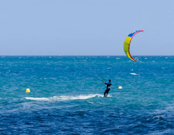 Malaga Spanien Mai 2018 Aktiver Sport Wellenreiten Mit Drachen Einer — Stockfoto