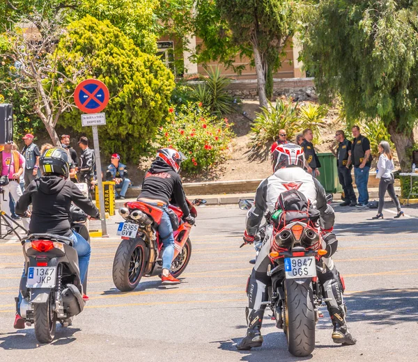 Nerja Spanje Juni 2018 Mensen Fietsen Motorfiets Rally Een Spaanse — Stockfoto