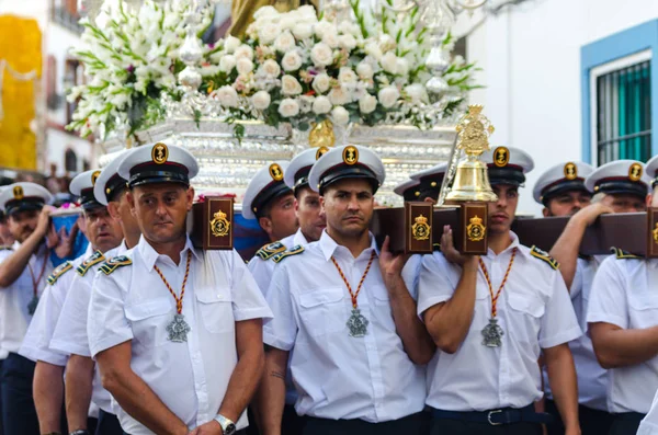 Nerja Spanien Juli 2018 Teilnehmer Der Feier Der Katholischen Zeremonie — Stockfoto