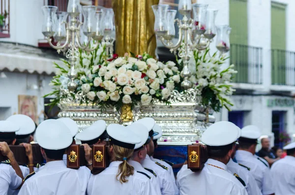 Nerja Spanien Juli 2018 Personer Deltar Firandet Den Katolska Ceremonin — Stockfoto