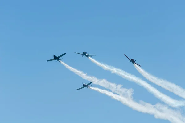 Torre Del Mar España Julio 2018 Aviones Sobrevolando Playa Una —  Fotos de Stock