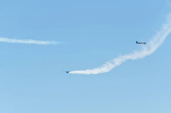 Torre Del Mar España Julio 2018 Aviones Sobrevolando Playa Una —  Fotos de Stock