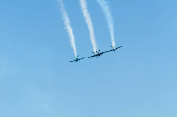 Torre Del Mar España Julio 2018 Aviones Sobrevolando Playa Una —  Fotos de Stock