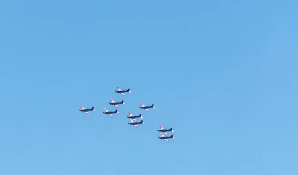 Torre Del Mar Spanien Juli 2018 Flygplan Flyger Över Stranden — Stockfoto