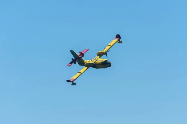 Torre Del Mar Spanien Juli 2018 Flygplan Flyger Över Stranden — Stockfoto