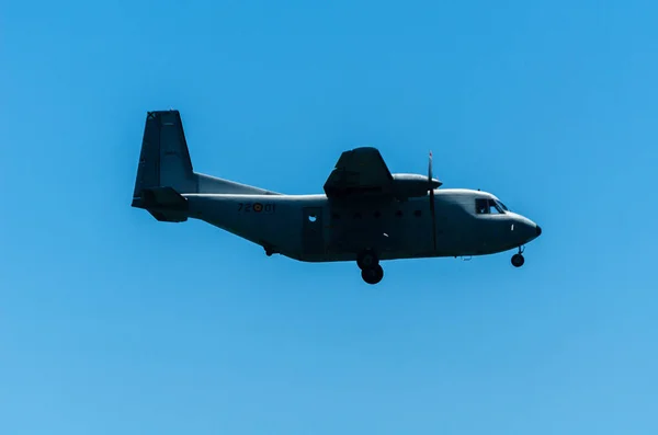 Torre Del Mar Spanien Juli 2018 Flygplan Flyger Över Stranden — Stockfoto