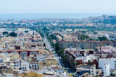 Velez Malaga, İspanya-24 Ağustos 2018 çatılar ve İspanyol şehri binalarda, Güney İspanya'nın karakteristik mimari cephe