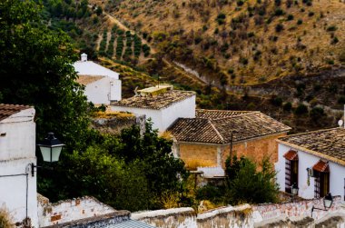 Baena, İspanya - Cordoba, eski Endülüs karakteristik mimarisi yanında eski bir İspanyol şehir panoraması 12 Eylül 2018 A