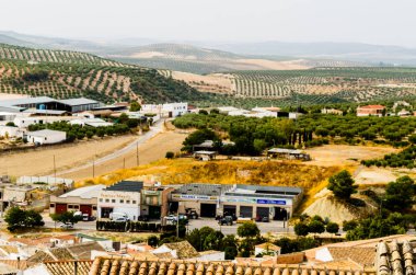 Baena, İspanya - Cordoba, eski Endülüs karakteristik mimarisi yanında eski bir İspanyol şehir panoraması 12 Eylül 2018 A