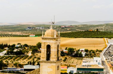 Baena, İspanya - Cordoba, eski Endülüs karakteristik mimarisi yanında eski bir İspanyol şehir panoraması 12 Eylül 2018 A