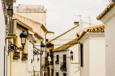 Baena, İspanya - 12 Eylül 2018 boş İspanyol sokaklarda Cordoba, eski Endülüs karakteristik mimarisi yanında küçük bir kasabasında