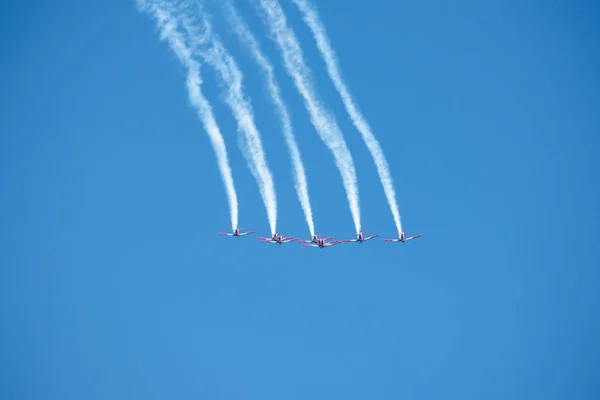 Torre Del Mar Espanha Julho 2018 Aviões Voando Sobre Praia — Fotografia de Stock