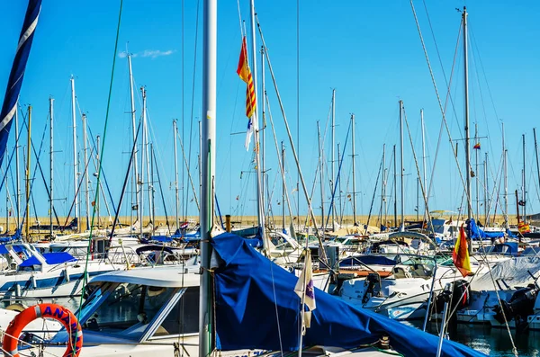 Torredembarra Espanha Setembro 2017 Uma Bela Marina Com Iates Luxo — Fotografia de Stock