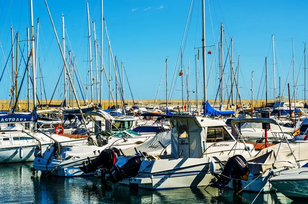 Torredembarra Espanha Setembro 2017 Uma Bela Marina Com Iates Luxo — Fotografia de Stock