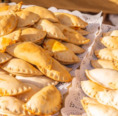 Fried empanadas Arjantin kırsal gastronomi lezzetli yemekler tipik
