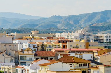 Antas, İspanya - Almeria, eski Endülüs karakteristik mimarisi yanında eski bir İspanyol şehir panoraması 18 Ocak 2019 A