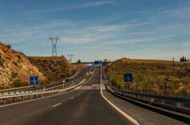 Granada İspanya, Aralık 15, 2018 A-92 ekspres şehir Granada İspanya, Avrupa yol altyapı önde gelen