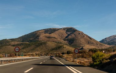 Granada İspanya, Aralık 15, 2018 A-92 ekspres şehir Granada İspanya, Avrupa yol altyapı önde gelen